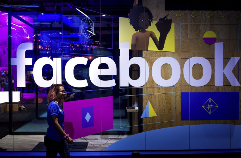 Facebook: Les contacts indésirables de 800.000 comptes «débloqués»