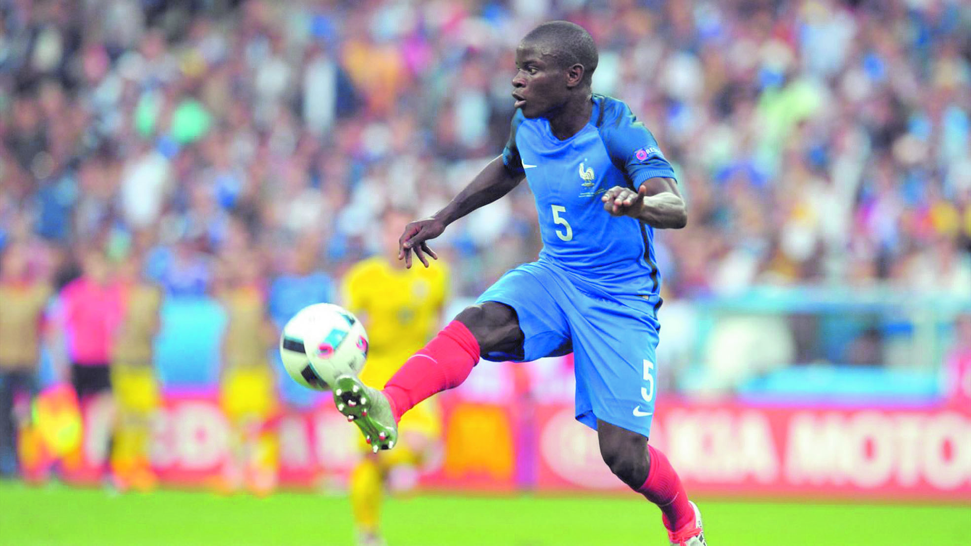 Kanté et ses “15 poumons” face au trident diabolique