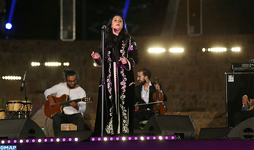 Nabila Maân emporte le public d’Ifrane dans un voyage musical sublime