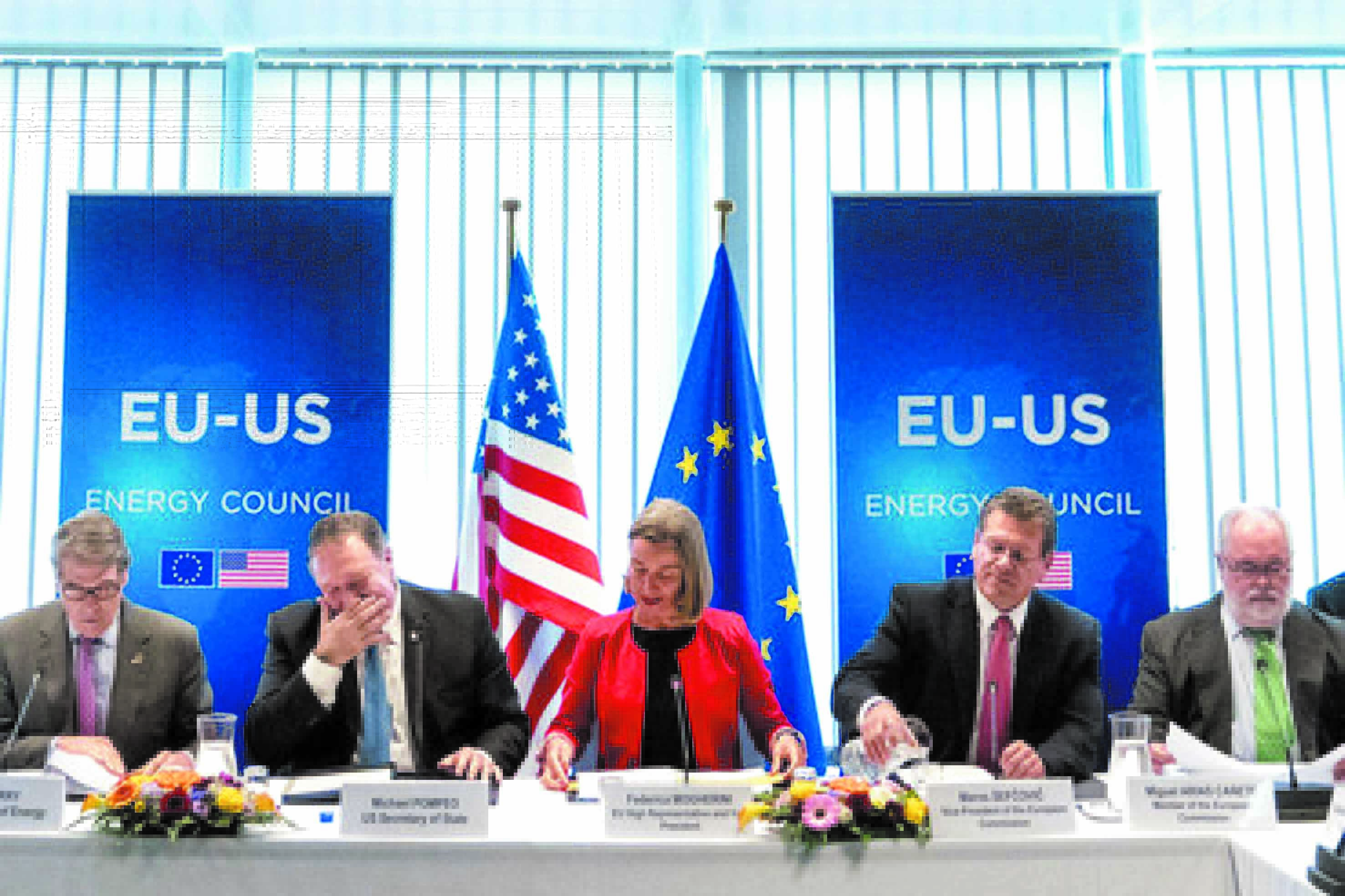 L'UE rejette la demande américaine d'isoler l'Iran L'UE rejette la demande américaine d'isoler l'Iran