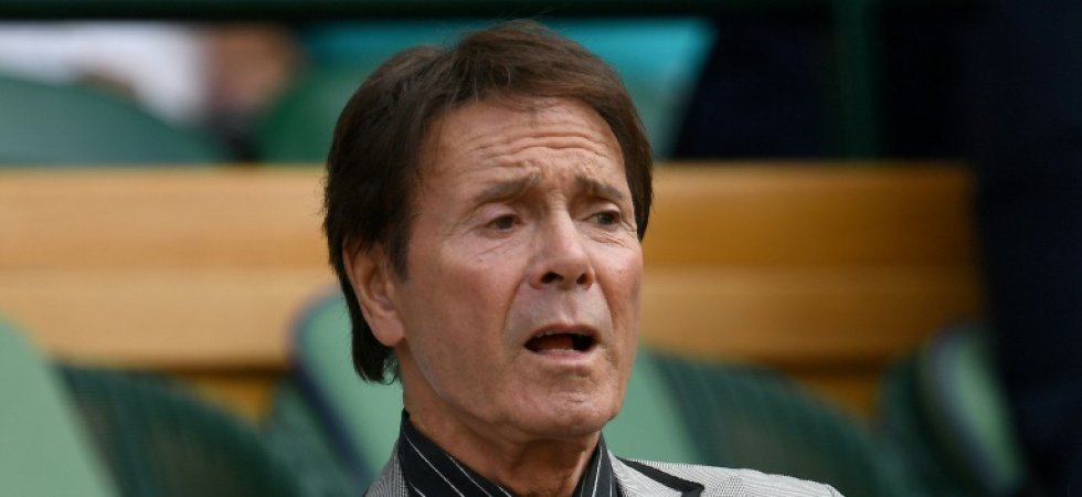 Cliff Richard gagne un procès contre la BBC pour atteinte à la vie privée