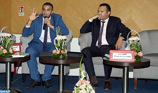 Appel à la promotion du dialogue entre les jeunes et les responsables selon une approche participative