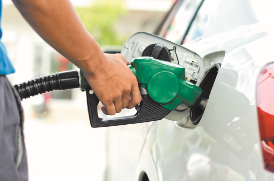 Parole du chef : La libéralisation des prix des carburants est irrévocable