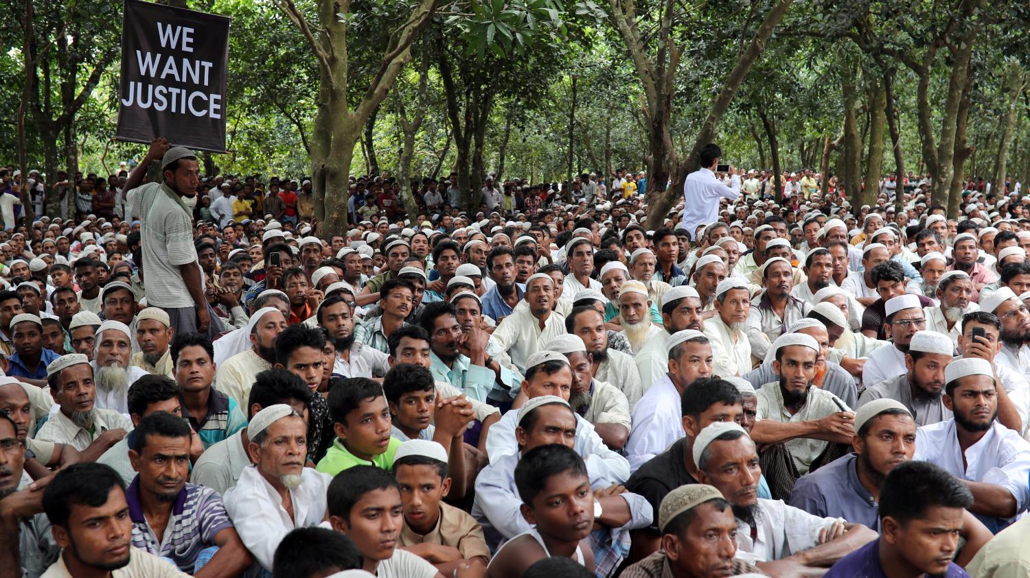 Les Rohingyas réclament justice un an après leur exode massif de Birmanie