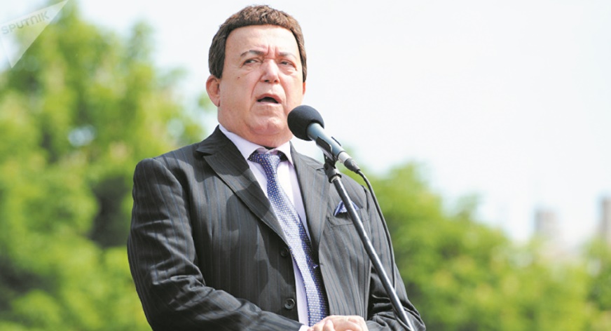 Iossif Kobzon, idole de la chanson soviétique et député haut en couleur Iossif Kobzon, idole de la chanson soviétique et député haut en couleur