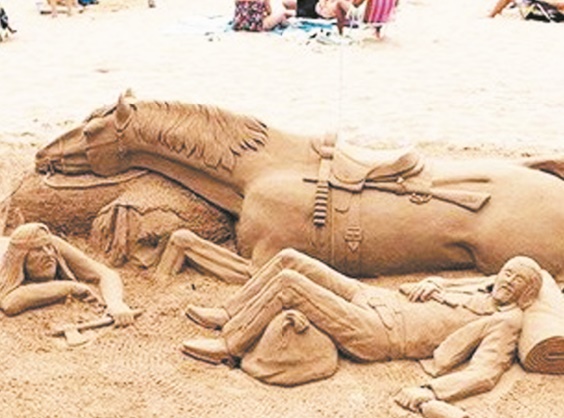 La sculpture sur sable s’invite au Festival ‘’Patrimoine et musiques du monde’’