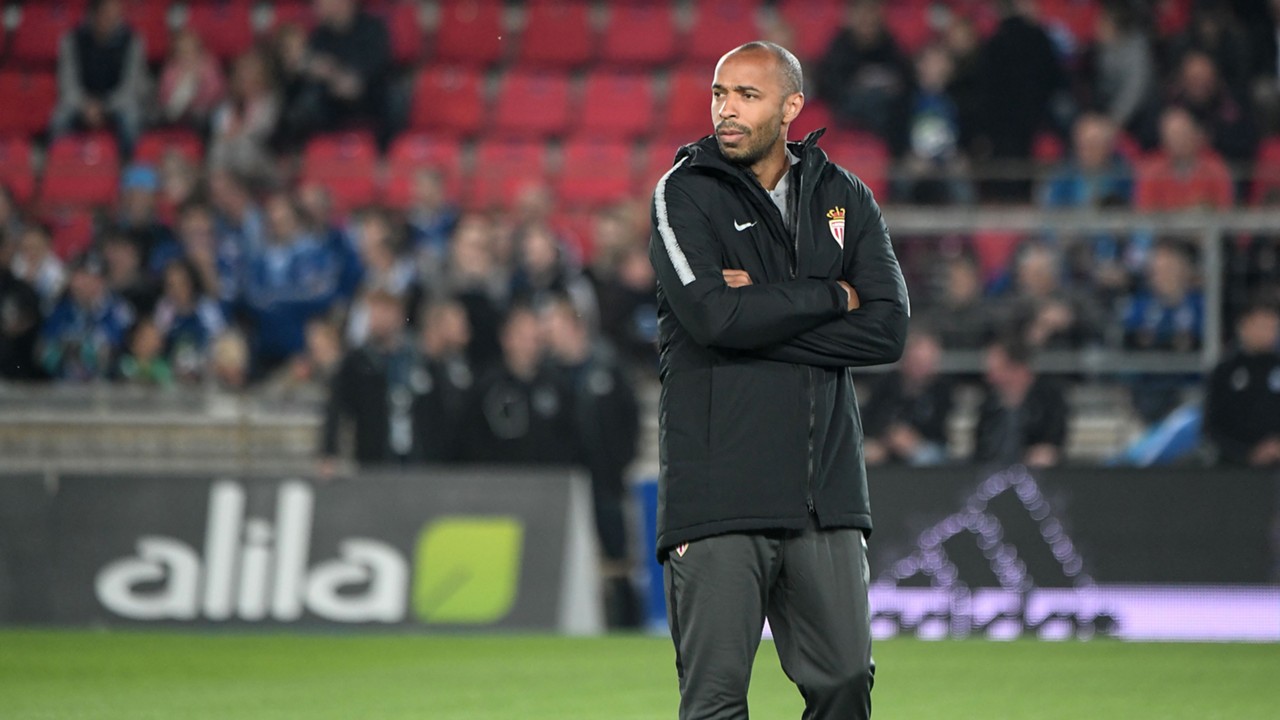 Soirée de cauchemar pour les débuts d'entraîneur de Thierry Henry