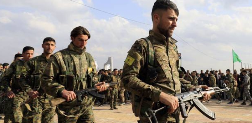 Les étrangers de l'EI, un casse-tête pour les Kurdes de Syrie