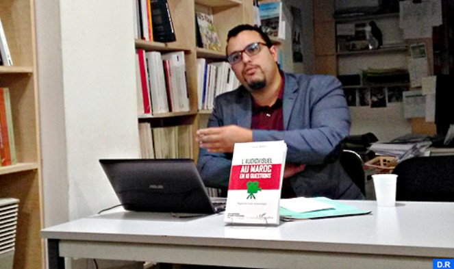 Yassine Akhiate présente son nouvel ouvrage «L'audiovisuel au Maroc en 10 questions»