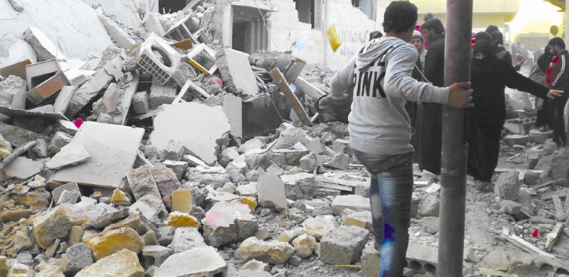 Des dizaines de jihadistes de l'EI en Syrie tués dans des raids aériens