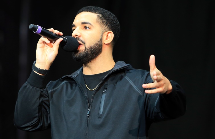 Record d’écoutes en streaming pour l’album “Scorpion” de Drake