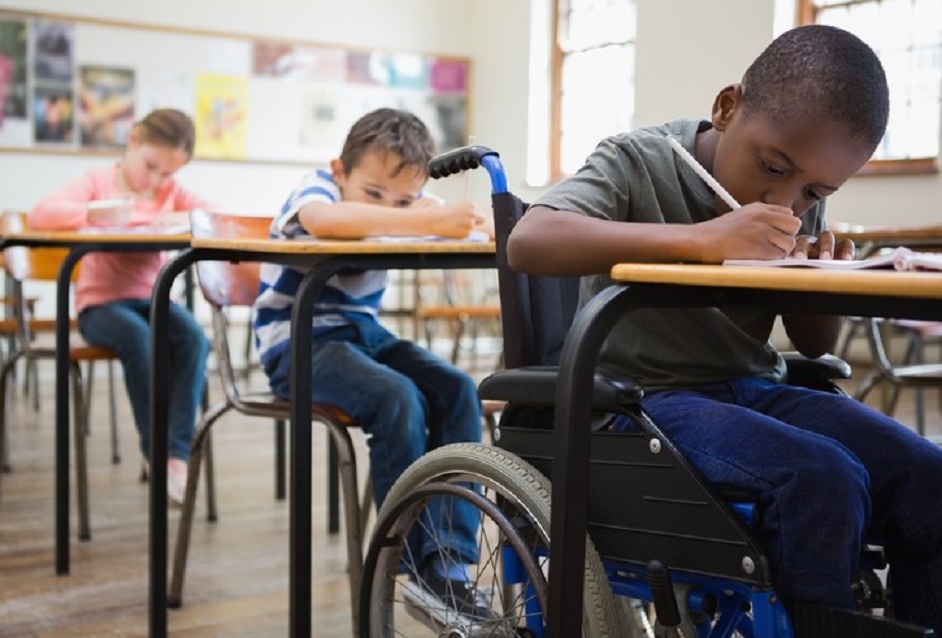 Pourquoi l’accès à l’éducation est restreint pour les enfants en situation de handicap