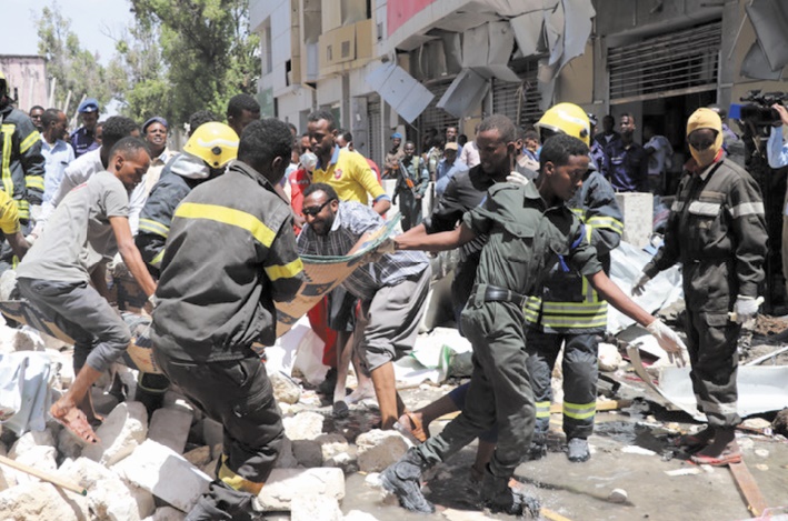 Au moins 9 morts dans un attentat sur un marché de Mogadiscio Au moins 9 morts dans un attentat sur un marché de Mogadiscio