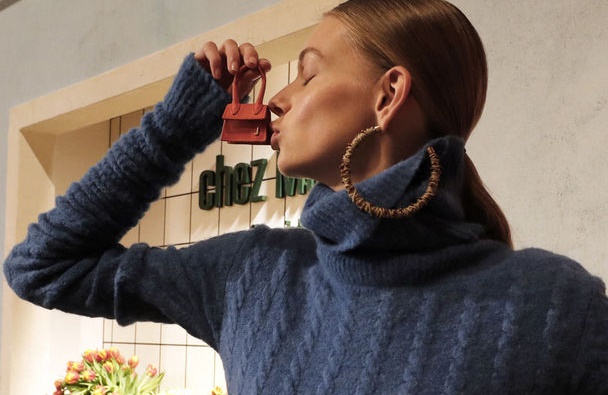 Insolite : Micro-sac Insolite : Micro-sac