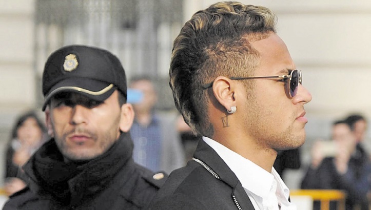 Prime de Neymar au FC Barcelone : Le procès reporté au 27 septembre