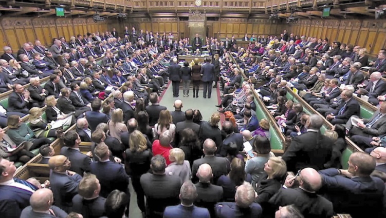 A dix jours du Brexit, le gouvernement britannique cherche encore à sortir de l'impasse