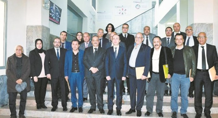 La couverture médicale pour les artistes au centre d'une réunion à Rabat