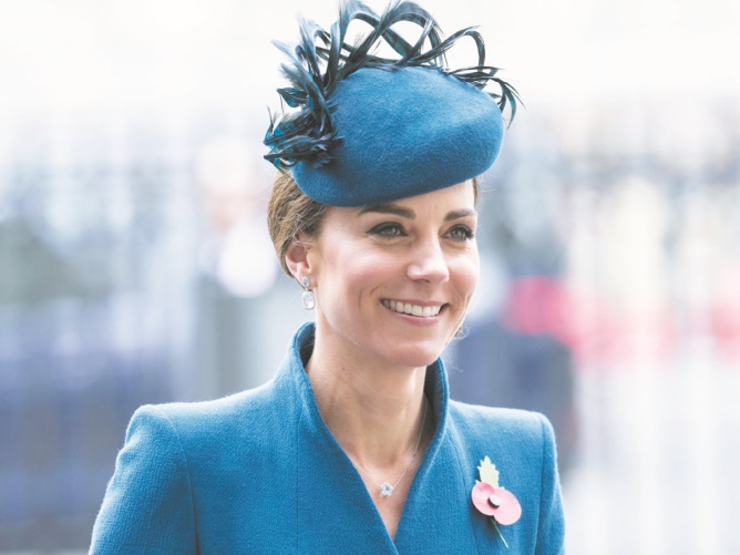 Kate Middleton honorée par la reine Elizabeth