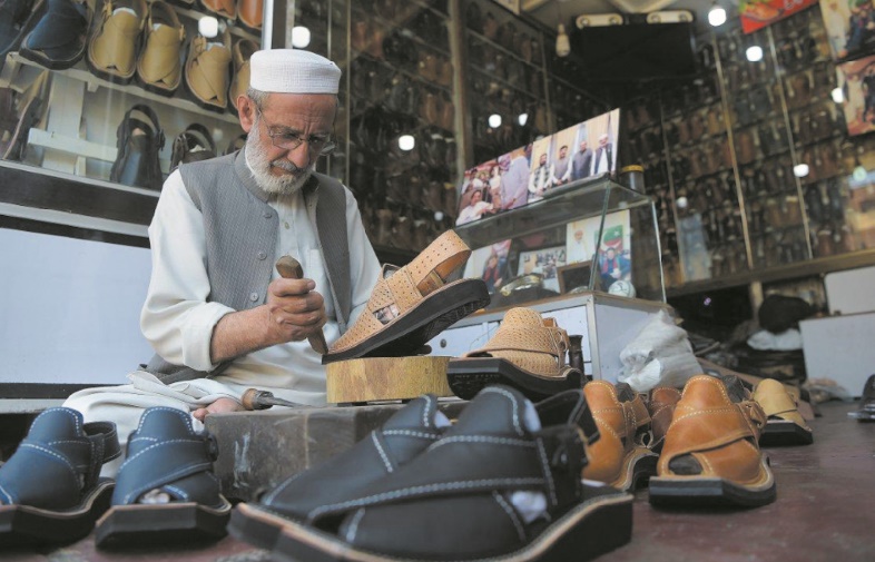 L'“Imran”, un zeste de Pakistan dans des sandales Louboutin