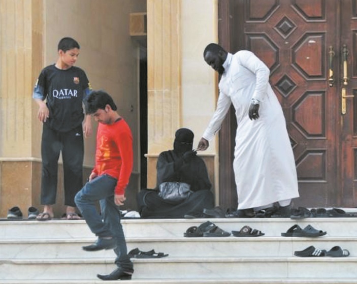 Le goût doux-amer du Ramadan : Entre misère et prière Le goût doux-amer du Ramadan : Entre misère et prière