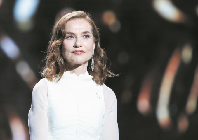 Isabelle Huppert en femme violente dans Greta