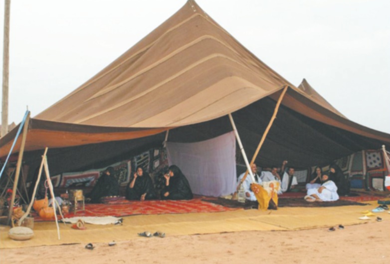 Moussem de Tan-Tan Les tentes marocaines et mauritaniennes reflètent la richesse du patrimoine culturel commun