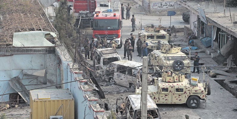 Série d’attaques et d’attentats suicide en Afghanistan Série d’attaques et d’attentats suicide en Afghanistan