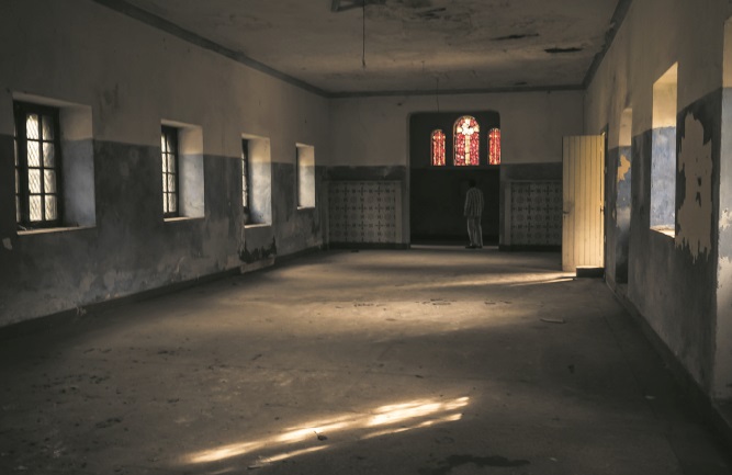 “Les Cloches de Toumliline” de Hamid Derrouich projeté à Strasbourg “Les Cloches de Toumliline” de Hamid Derrouich projeté à Strasbourg