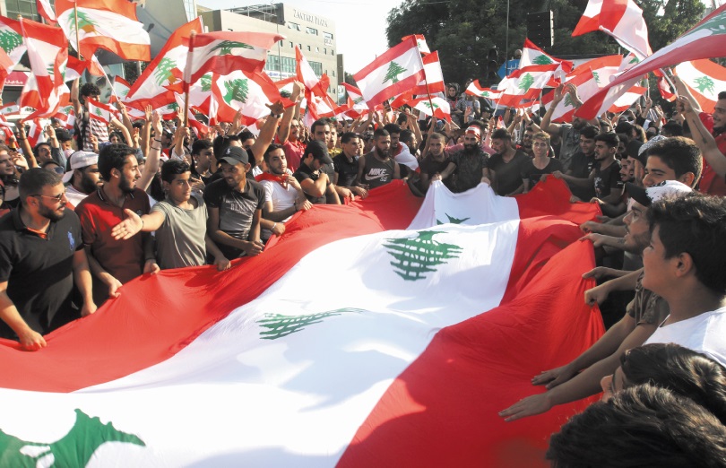 La rue libanaise déterminée à ne rien lâcher malgré les annonces du pouvoir