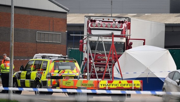 39 corps découverts dans un camion à Londres