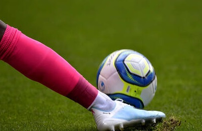 Risques accrus de démence chez d'anciens footballeurs pros