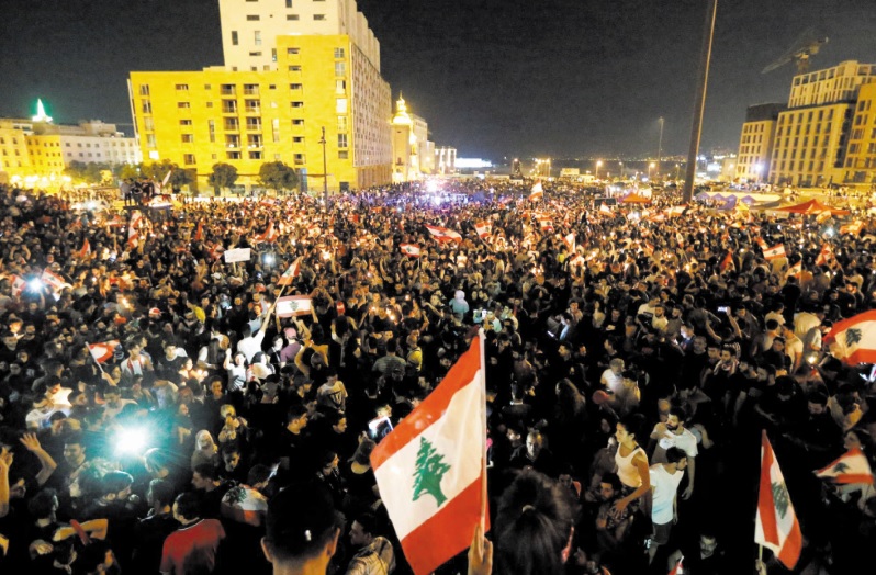 Troisième semaine de mobilisation et impasse politique au Liban