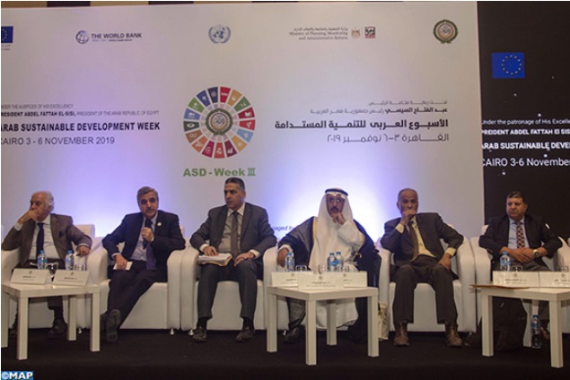 L'expérience marocaine en matière de développement économique présentée au Caire L'expérience marocaine en matière de développement économique présentée au Caire