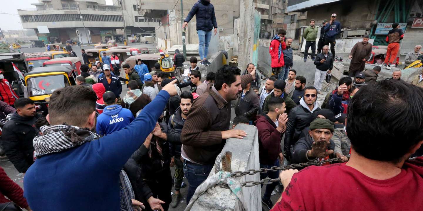 ​Les Irakiens par milliers dans la rue malgré une tuerie à Bagdad