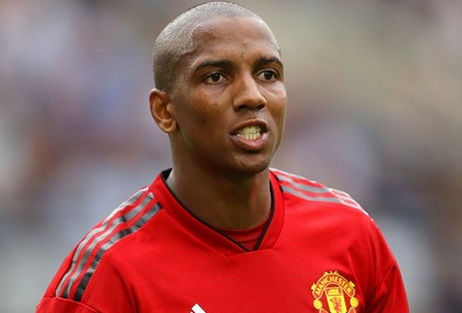 Ashley Young rejoint l'Inter