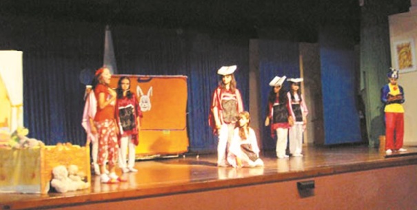 Fès abrite le Forum des troupes de théâtre professionnel