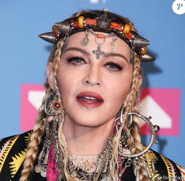 Les premiers jobs de stars : Madonna Les premiers jobs de stars : Madonna