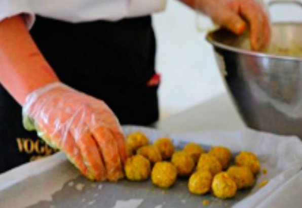 Les chefs cuisiniers de Nador, une autre brigade sur le front de la lutte contre le Covid-19