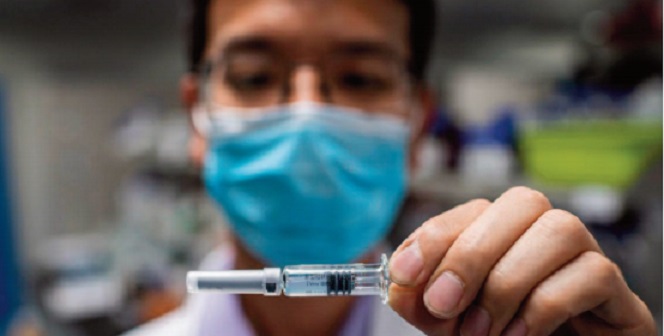 En Chine, un possible vaccin se fabrique déjà à grande échelle