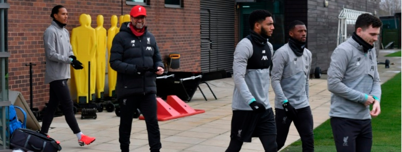 ​La Premier League avance  timidement vers une reprise