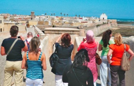 ​70 % des touristes marocains passeront leurs vacances d’été au Maroc
