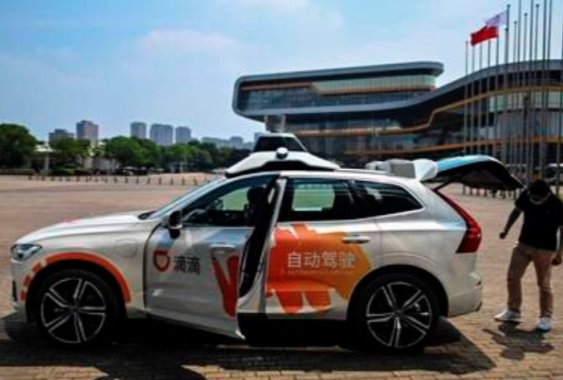 ​Le robotaxi sans chauffeur débarque à Shanghai