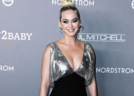 Katy Perry ne compte pas se reposer trop longtemps après son accouchement Katy Perry ne compte pas se reposer trop longtemps après son accouchement