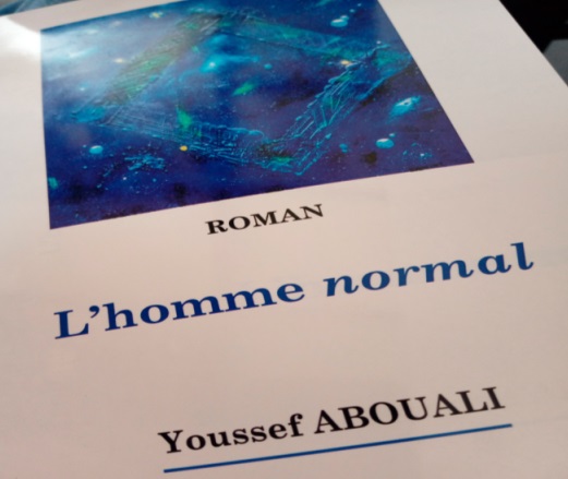 L’homme normal  de Youssef Abouali : Un réquisitoire contre la  médiocratie