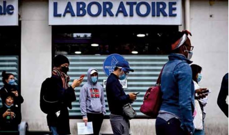 Le monde franchit la barre des 30 millions de cas de Covid-19