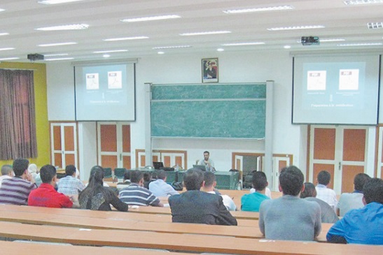 L'enseignement supérieur compte 1.079.000 étudiants