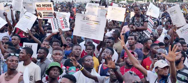 Nouvelle manifestation contre les violences policières à Lagos