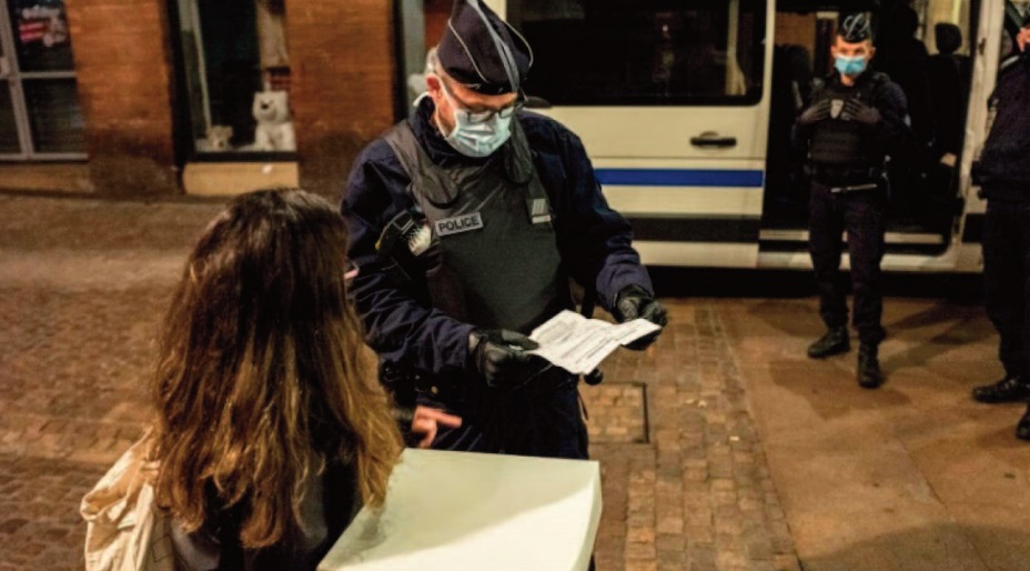 Face à la deuxième vague, l'Europe donne un tour de vis pour “ sauver Noël”
