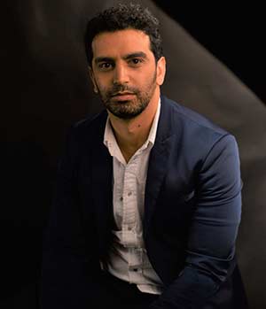 L’ acteur Soufiane El Khalidy signe son premier roman autobiographique “Riffs of A Moroccan Rebel” L’ acteur Soufiane El Khalidy signe son premier roman autobiographique “Riffs of A Moroccan Rebel”