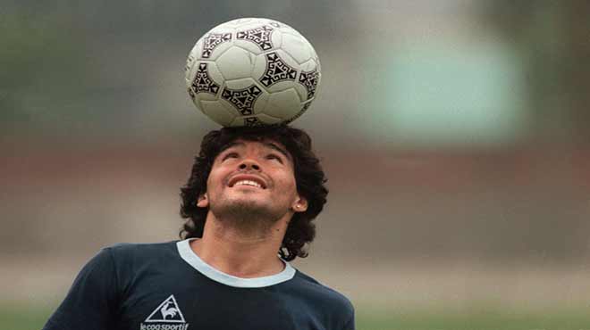 Diego Maradona Icône du football et de tous les excès